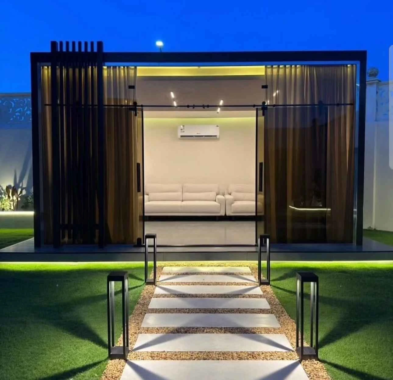 glass room
